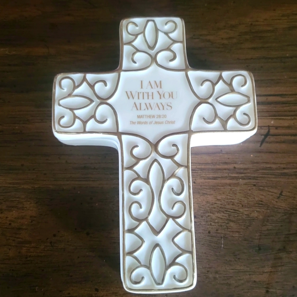 Decorative White and Gold Cross Trinket Box
